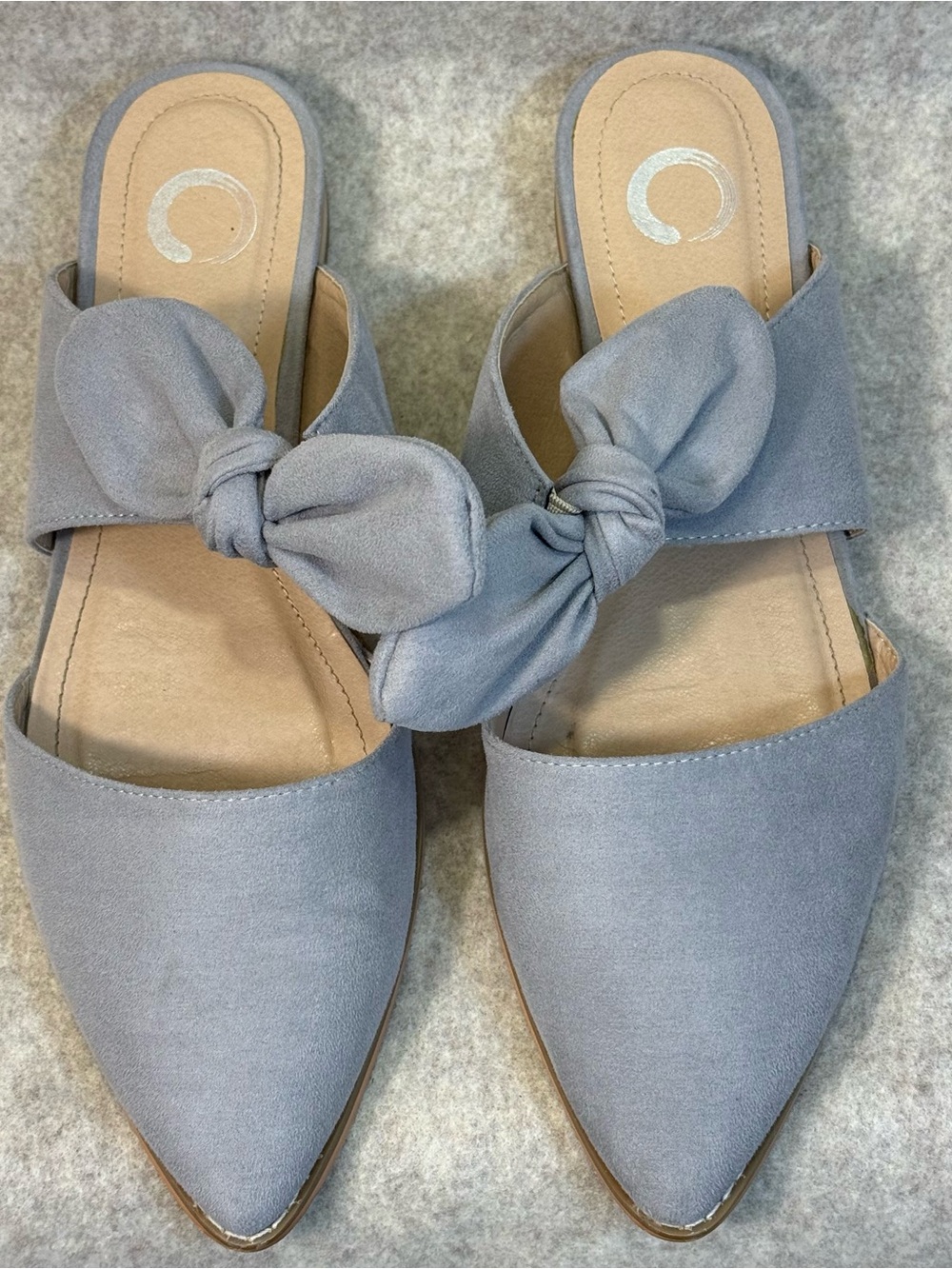 Journee Pointed Toe Bow Slide Flats in Light Gray Suede-Like Material Womens 8.5
